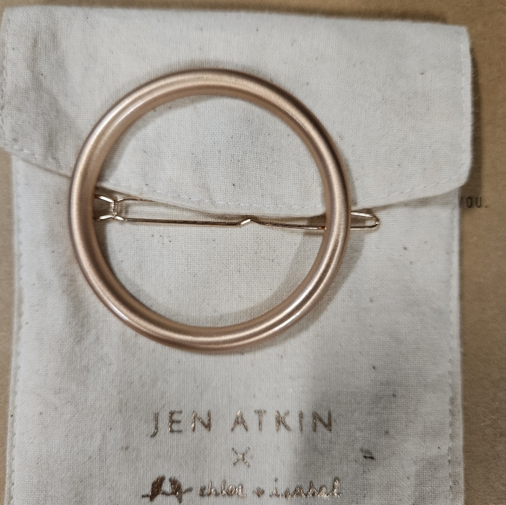 Jen Atkin Chloe + Isabel oversize hair clip, rose gold